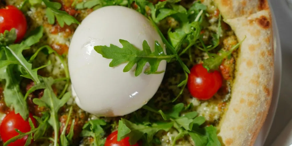 Burrata vs Stracciatella: The Same Pizza Cheese, Half the Price