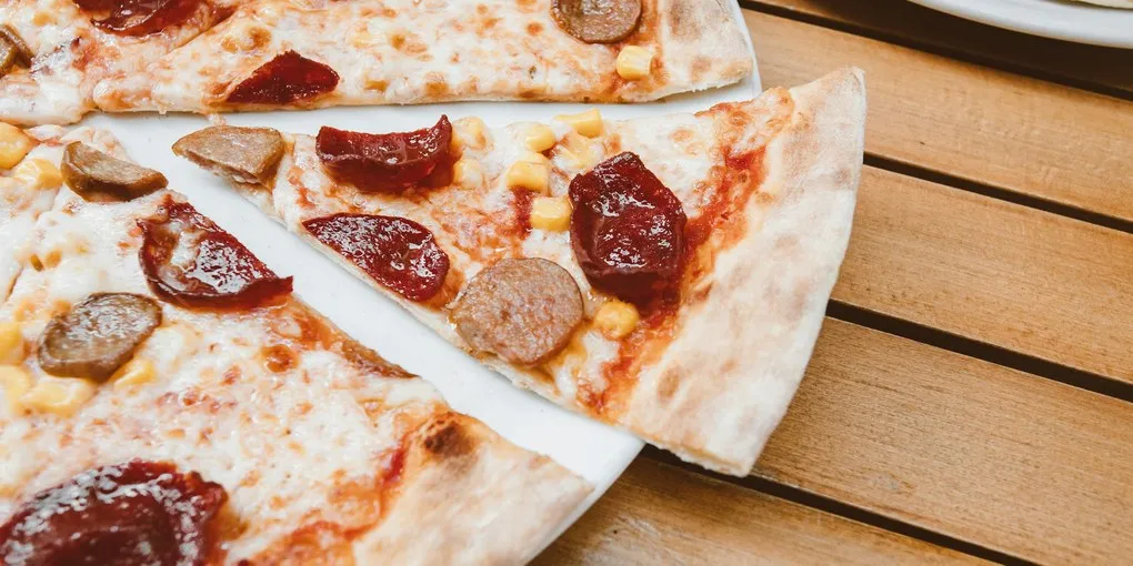 St. Louis Style Pizza: Provel, Cracker Crust, and the Square Cut